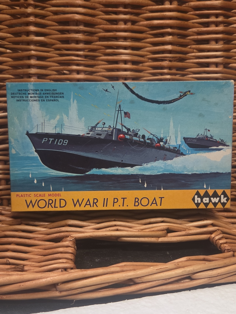 Hawk Vintage 1967 WWII P.T. 109 Boat Plastic Scale Model #9-39